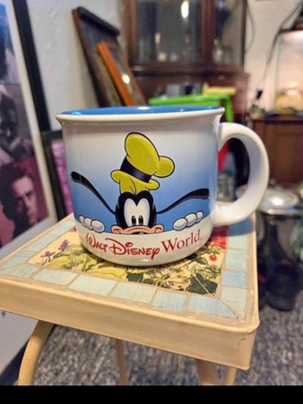 Disney Walt Disney World Goofy Ceramic Coffee Mug Blue & White